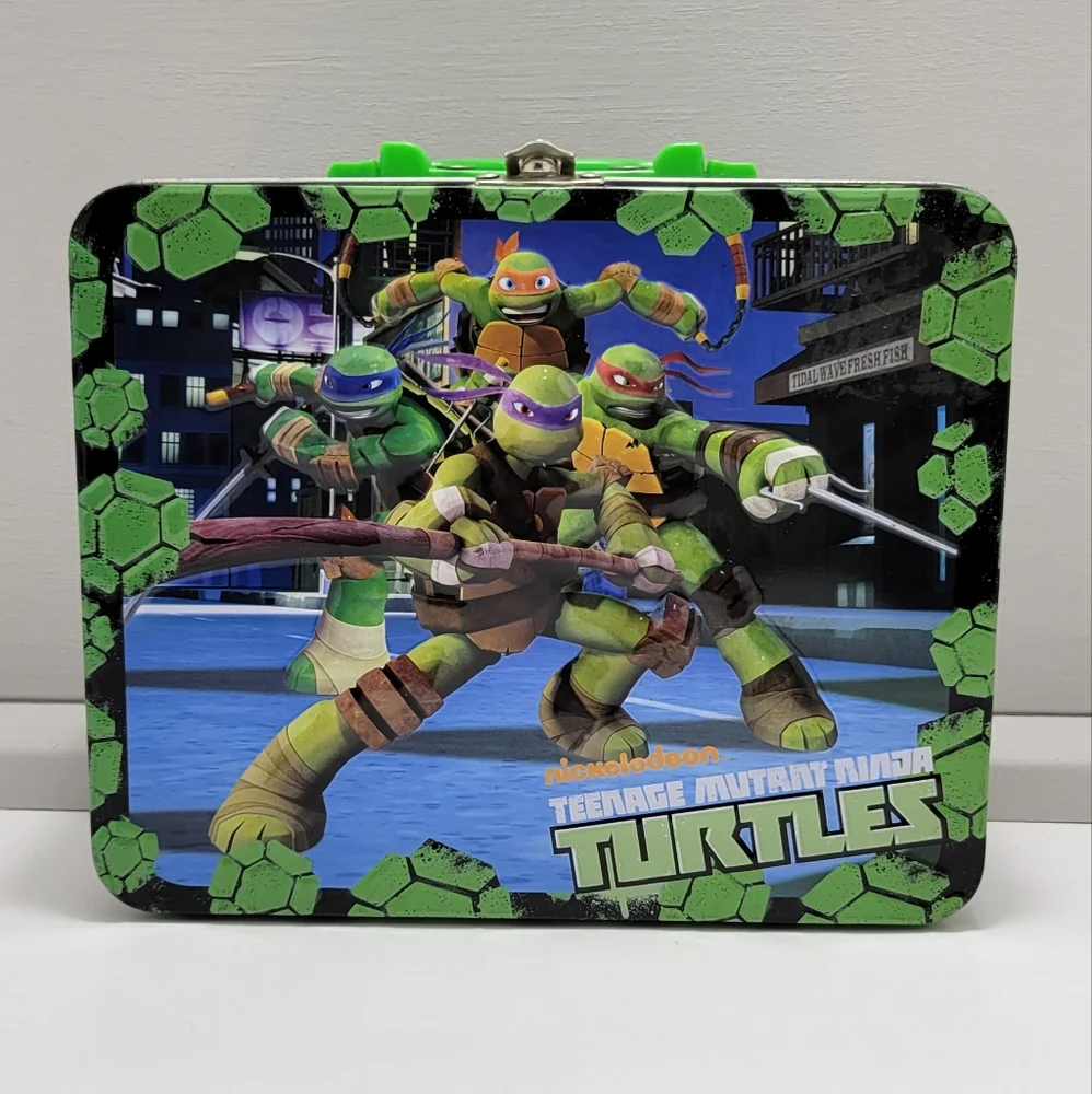 Teenage Mutant Ninja Turtles TMNT tin Metal Lunch Box